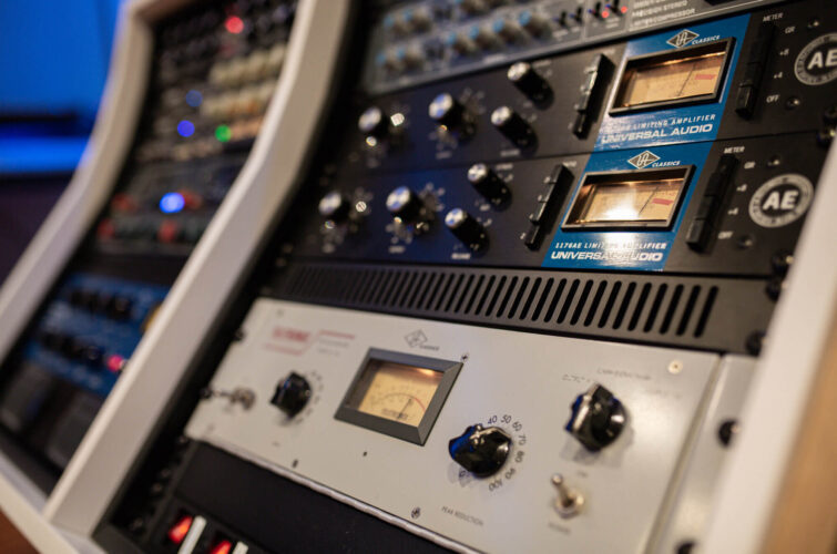 Universal-Audio-1176-LA2A