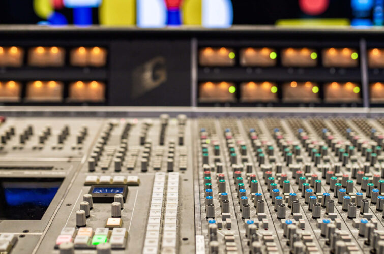 dettagli-console-mixer